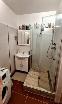 Krásny 3 izbový byt na Západe, kompletne zariadený - 10