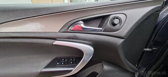 Predám Opel Insignia Combi 2.0 CDTI 81Kw R.V.2012 Zachovalé - 10