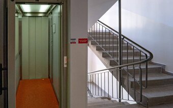 3 - izbový byt na super adrese a možnosťou realizácie svojic - 10