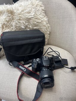 Predám foťák zrcadlovku Canon 250d, nepoužitá - 10