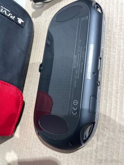 PS VITA PCH-1004 OLED displej -folia +8GB - 10