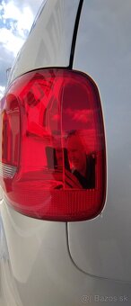 Volkswagen Touran 1.6 TDi 77kW - 10
