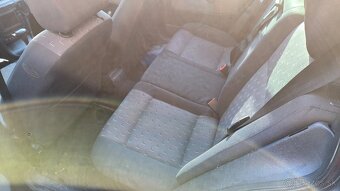 Octavia 1 1.9tdi 66kw automat - 10