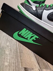 Nike AIR Jordan 1 Retro High Og Lucky Green - 10