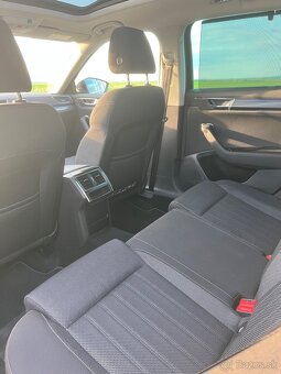 Škoda Superb 2.0 TDi DSG PREMIUM 110kw Combi Matrix Pano - 10