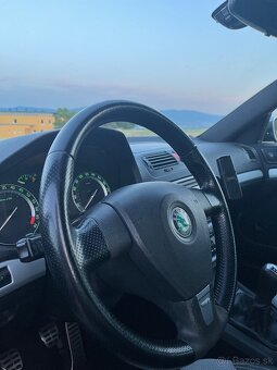 Škoda octavia 2rs 2.0tfsi 147kw - 10