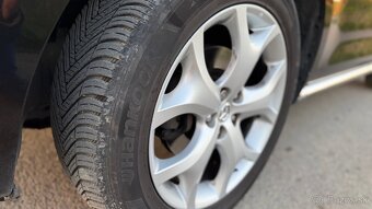 Mazda CX-7 2.2 diesel revolution 4x4 , TOP stav - 10