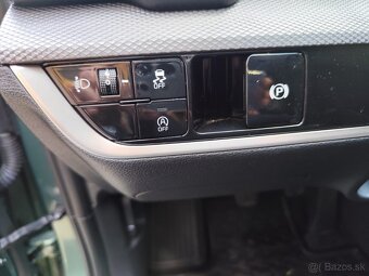 Kia Sportage 1,6T SILVER - 10