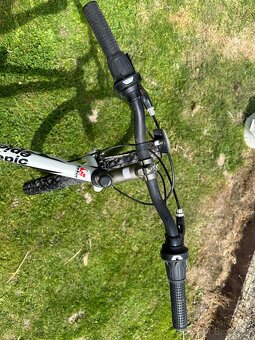 Horský bicykel OSTER Epic 3 - 10