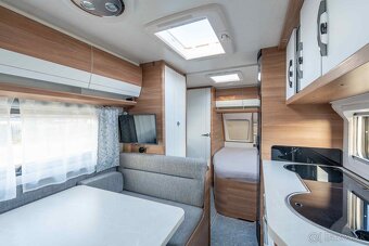 Príves Hobby De Luxe 540 KMFe – Plne vybavený 🚐✨ - 10