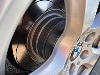 BMW Rad 3 320 i - 10
