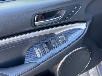 Lexus RC F 5.0 V8 Takumi Edition 02/15 ks - 10