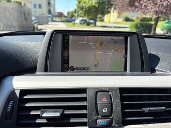 BMW 320D F31 rok 2015 - 10