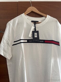 Trička Tommy Hilfiger - 10