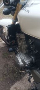 Honda Hornet CB600 - 10