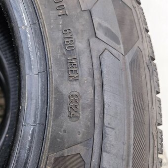 235/65 r16c Continental - 10