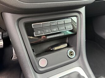 Volkswagen Sharan 2.0 TSI DSG - 10