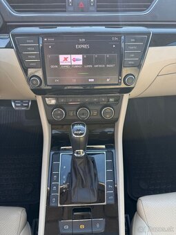 SKODA Superb 2.0 TDI 4x4 LAURIN & KLEMENT - 10