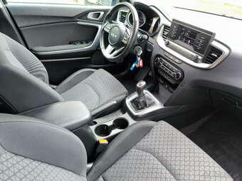 Kia Ceed T-GDi Silver 2022 1.majiteľ (Možný odpočet DPH) - 10
