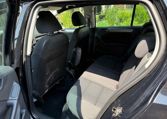 Volkswagen Golf 1,4i VI serviska , klima , benzín manuál - 10
