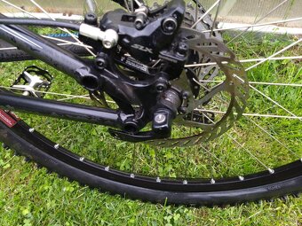 Predám Celoodpruženy MTB - GT Sensor 2.0 - 10