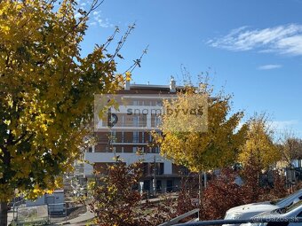 Tehlový 2 i byt 52 m2 + 13 m2 loggia vo výstavbe, Panoráma - 10