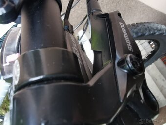 Horsky bicykel celoodpruzeny pneu 29 ram M - 10