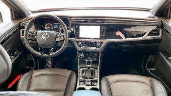 SSANGYONG Korando - 1,5i 120KW AWD AT - 10