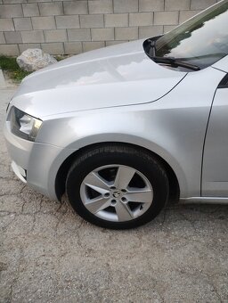 Rozpredám škoda Octavia 3 sedan - 10