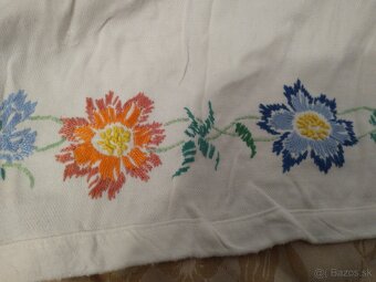 Retro vyšívané obrusy 2 - 10