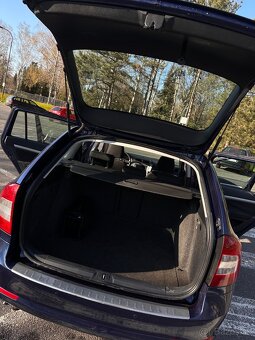 Predám Škoda Octavia II Facelift 2.0 TDI - 10