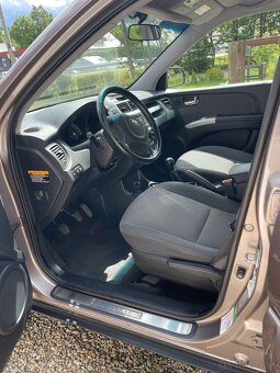 Kia Sportage 2.0 benzín 4x4, 2008, SK auto - 10