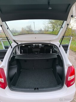 Škoda fabia II combi 1.6 tdi 55kw rok 9/2011 KM 251 700 - 10