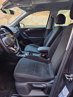 Volkswagen Tiguan 2.0 TDI EVO Elegance 4Motion DSG - 10