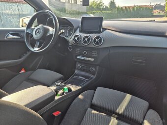 Mercedes B 180 A/T - 10