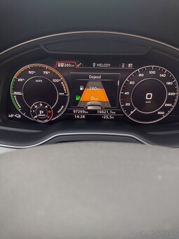 Predam Audi Q7 etron - 10