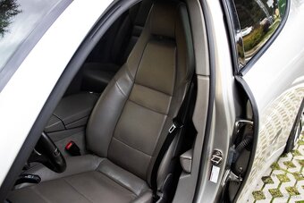 Porsche Panamera 4 - 10
