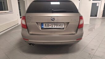 Skoda Superb Combi 1.6TDI 77kw 2013 - 10