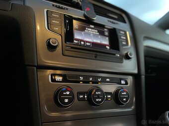 Volkswagen Golf 1.2TSI Bluemotion - 10