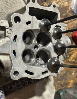 Honda CRF 250r 2008 - 10