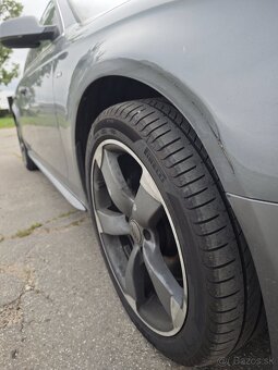 Audi A4 B8.5 Avant 2.0 TDI S line S tronic - 10