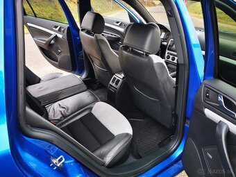 ŠKODA OCTAVIA COMBI RS 2.0TFSI 147KW 200PS XENON ŤAŽNÉ - 10