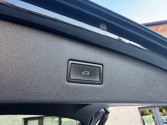 Volkswagen Tiguan Allspace 2.0TDi 4x4 7 miest - Odpočet DPH- - 10