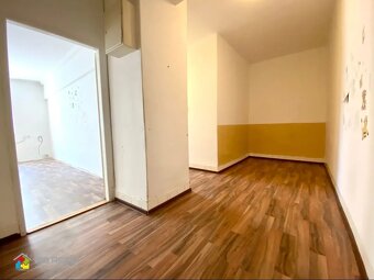 Veľkometrážny jednoizbový byt, Banská Bystrica, Sídlisko - 10