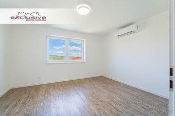 4 - IZBOVÝ RODINNÝ DOM - TRNKOV, 110 M2, TERASA, POZEMOK 335 - 10