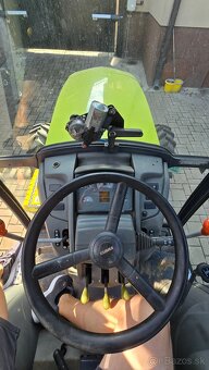 Claas nectis 247F - 10