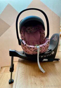 Vajicko cybex i-size - 10