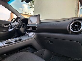 HYUNDAI KONA EV TREND 150KW 64kWh, 2022, 3F, LED,STK,1.M,DPH - 10