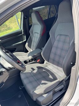 Volkswagen GOLF 2.0 TSI DSG, GTI, 2021, 180kW benzín - 10