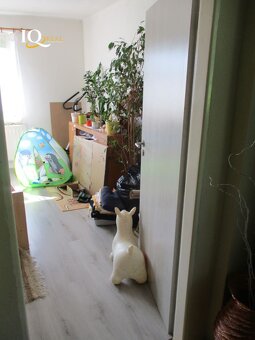 REZERVOVANÝ Kendice rodinný dom s krásnym pozemkom na preda - 10